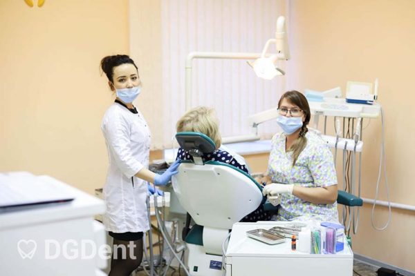 Лечение зубов в стоматологической клинике DGDent